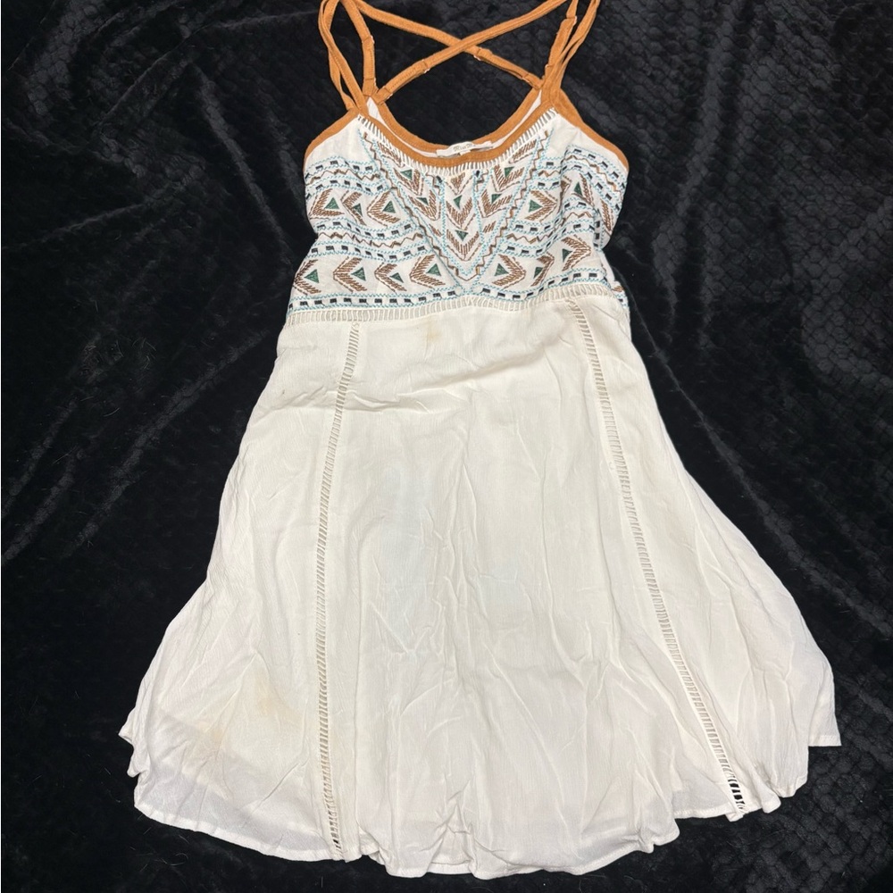 Miss Me|Womens|sundressWhite Aztec Embroidery Boho Criss-Cross Strap#desertvibe